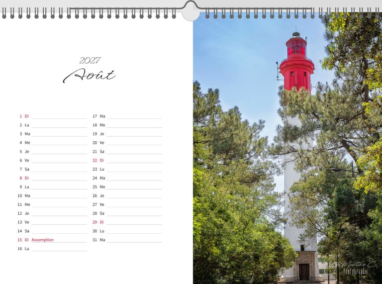 Page d'août du calendrier 2027 Bassin d'Arcachon : le phare du Cap Ferret