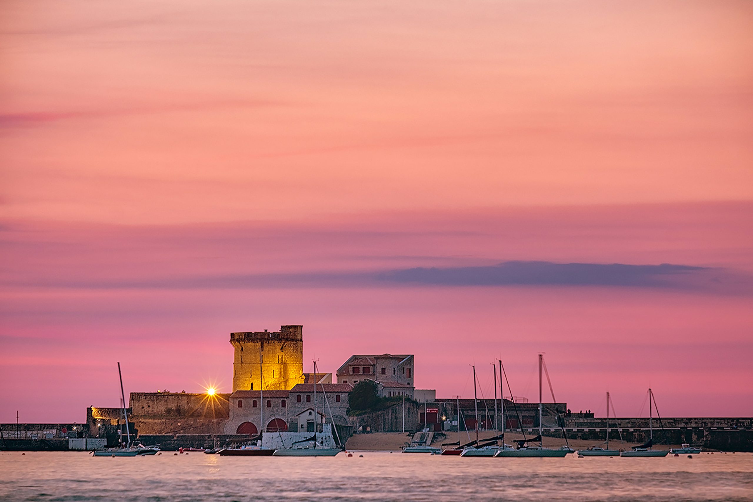 Socoa en rose, Ciboure, Pays Basque