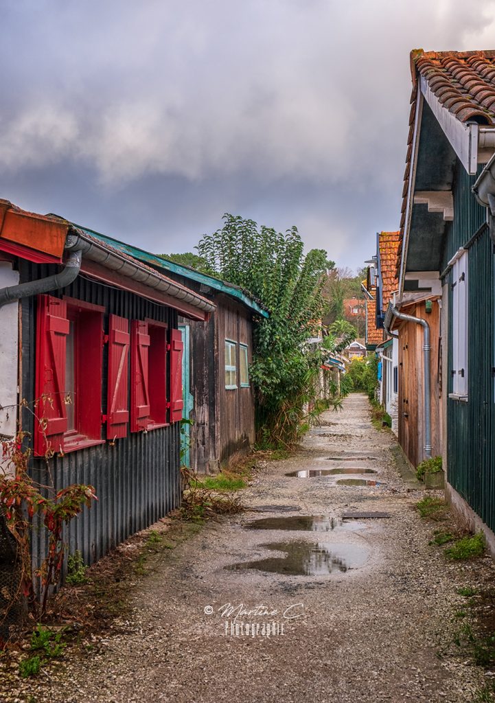 Ruelle du village du Canon après la pluie, Cap Ferret